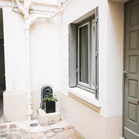 Apartment Luckey Homes - Rue Saint Augustin Paris